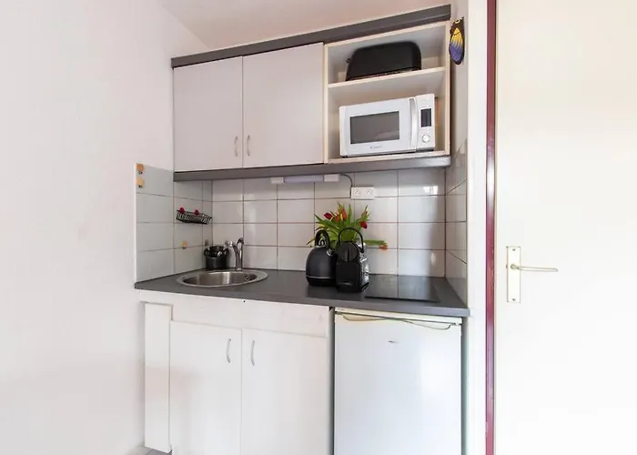 L'oree Du Couchant * Piscine * Parking Prive * Clim